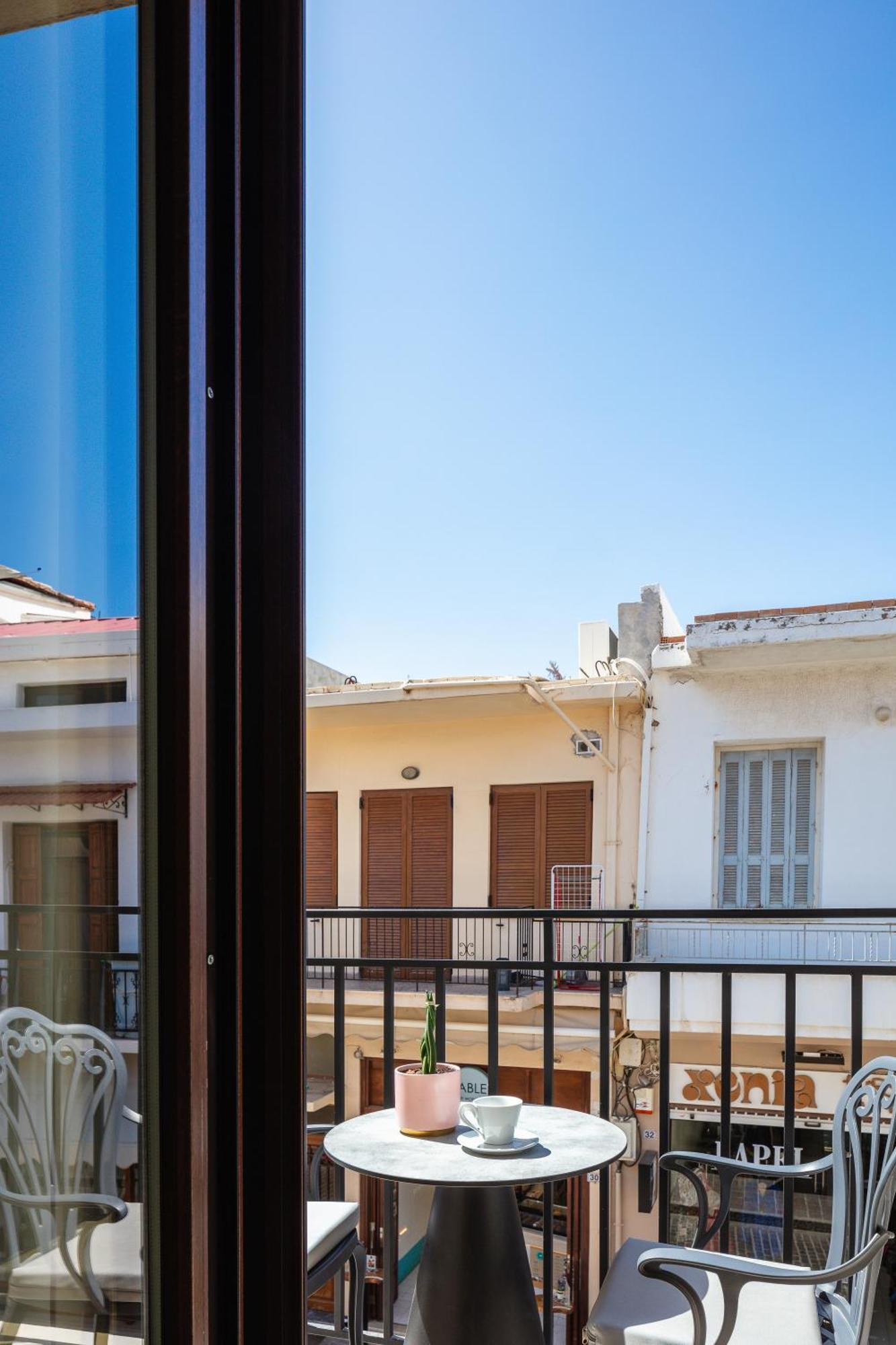 העיירה רתימנו Omma Suites מראה חיצוני תמונה
