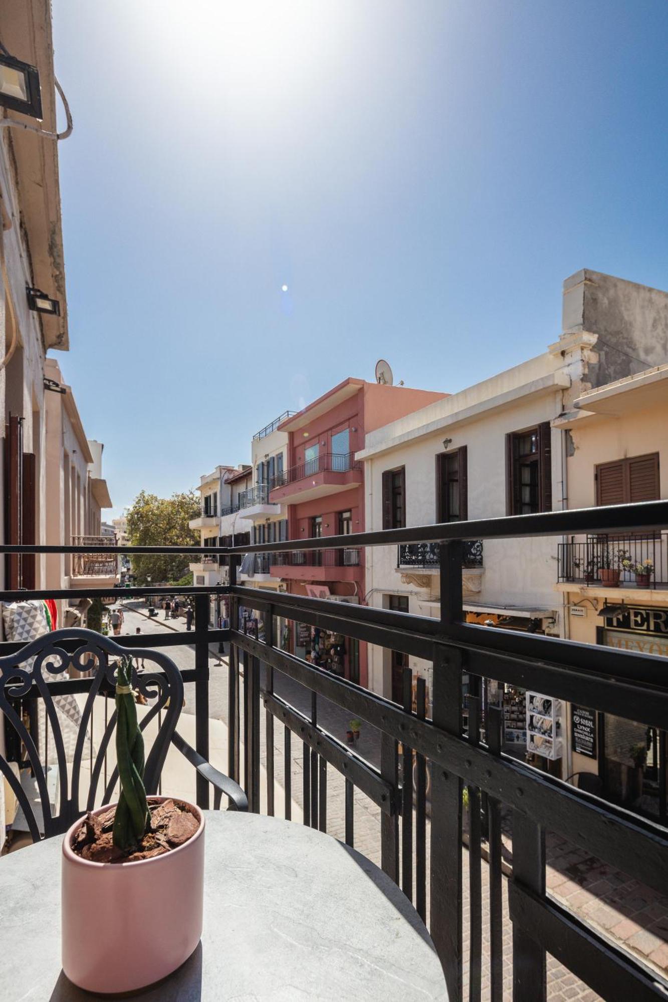 העיירה רתימנו Omma Suites מראה חיצוני תמונה